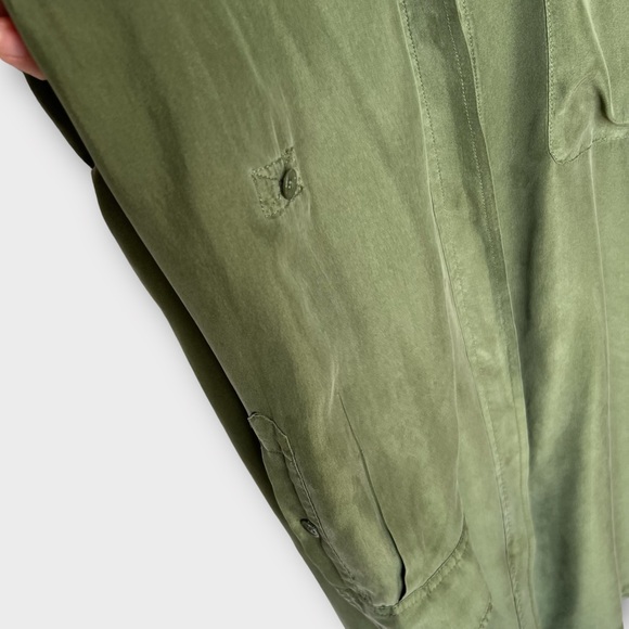 EQUIPMENT Silk Femme Signature Blouse - Picture 3 of 9